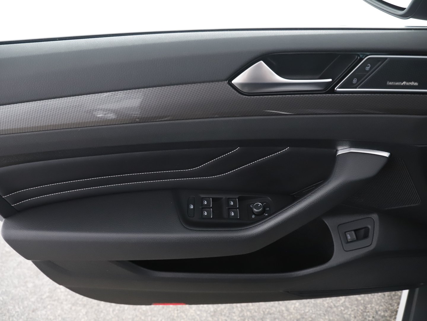 VW Passat Alltrack TDI 4MOTION DSG | Bild 18 von 24