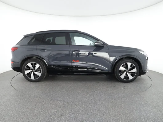 Bild eines Audi Q6 e-tron performance