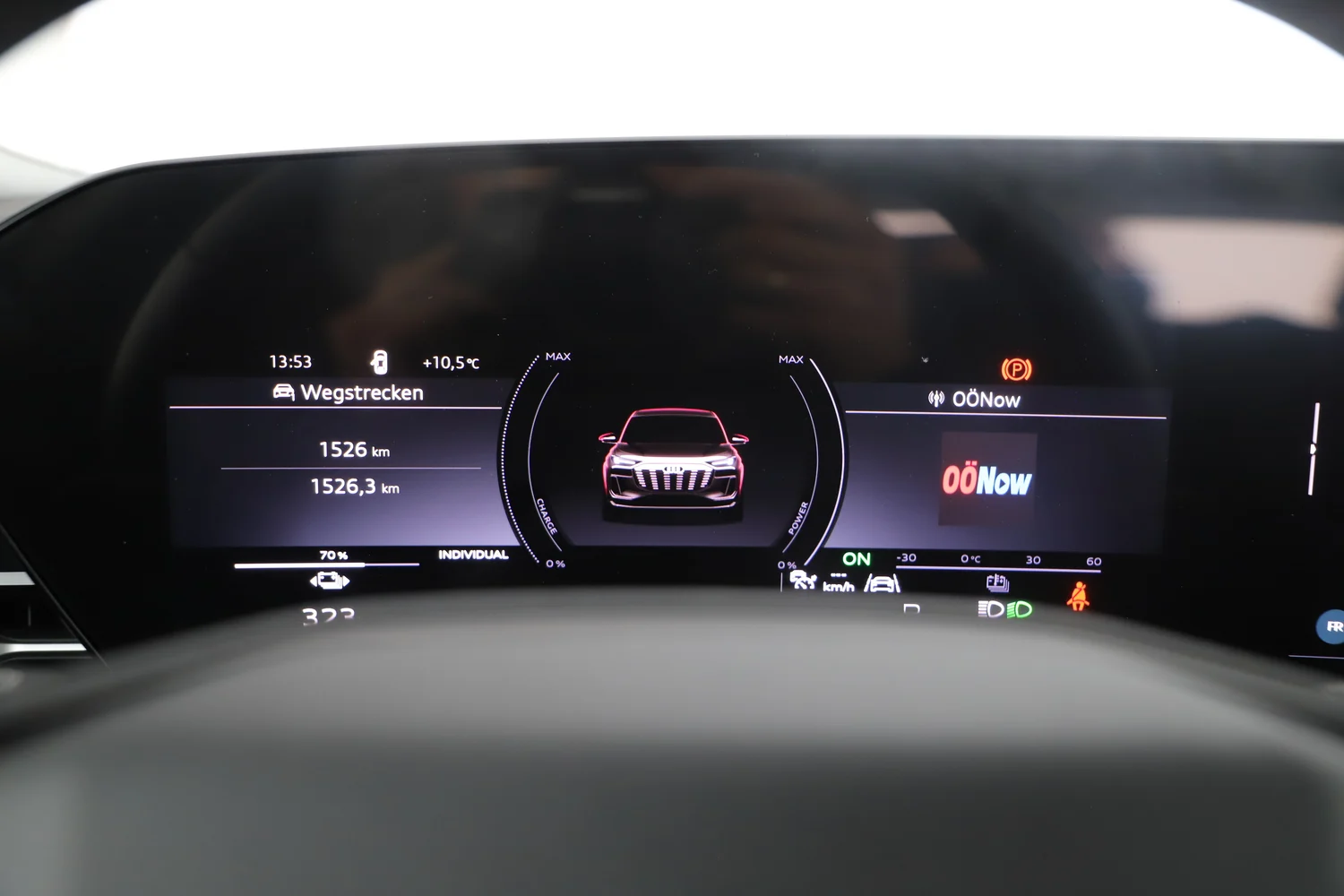 Bild eines Audi Q6 e-tron performance