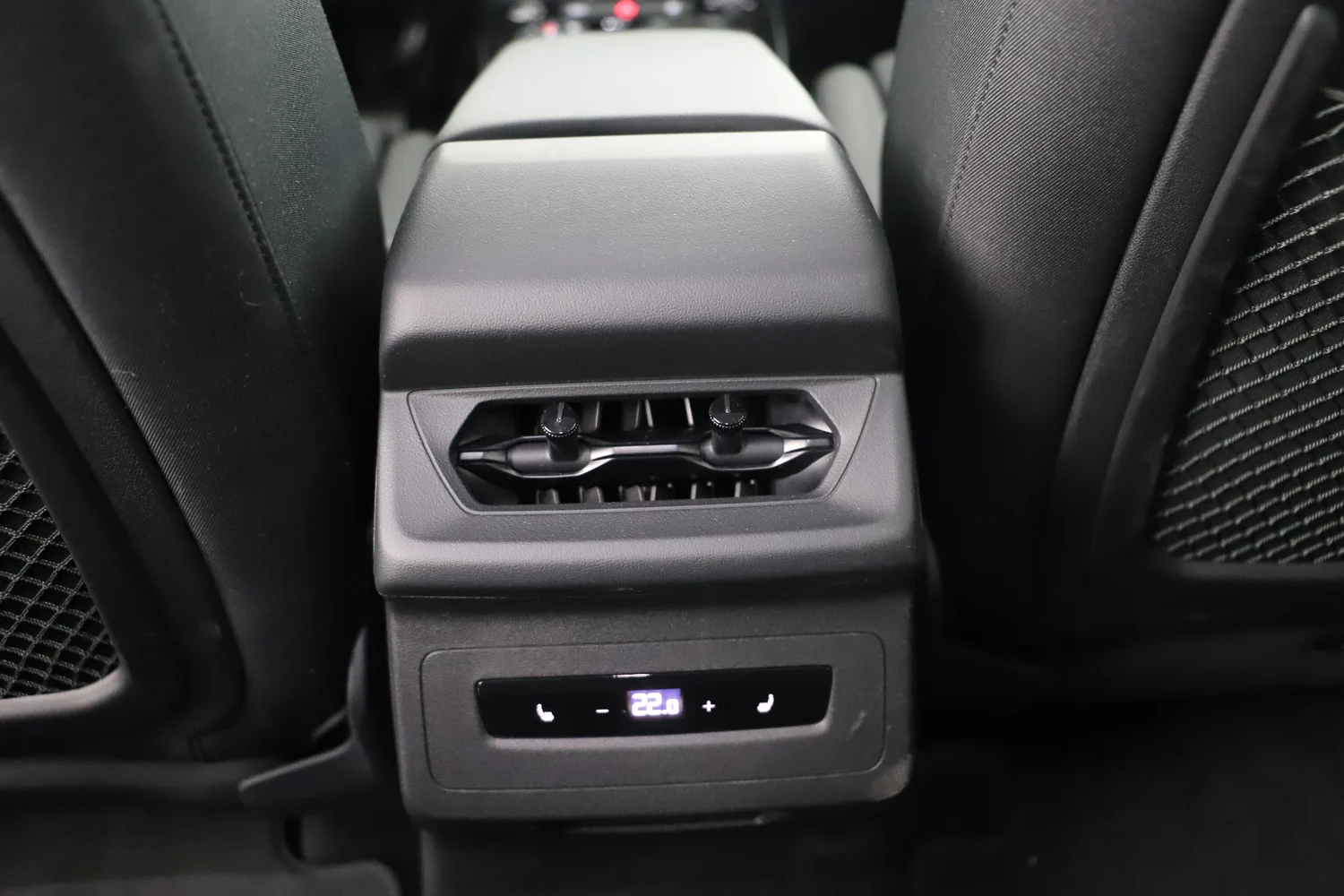 Bild eines Audi Q6 e-tron performance