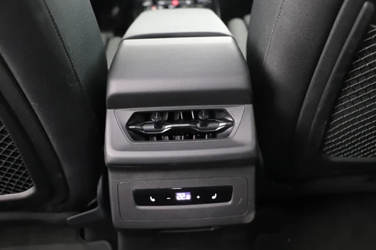 Bild eines Audi Q6 e-tron performance