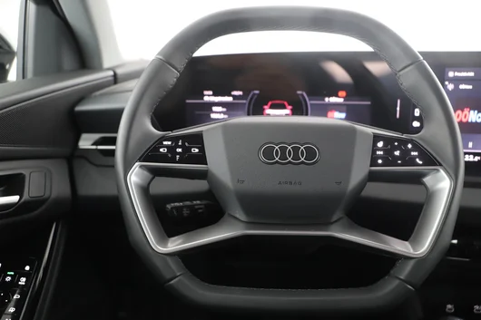 Bild eines Audi Q6 e-tron performance