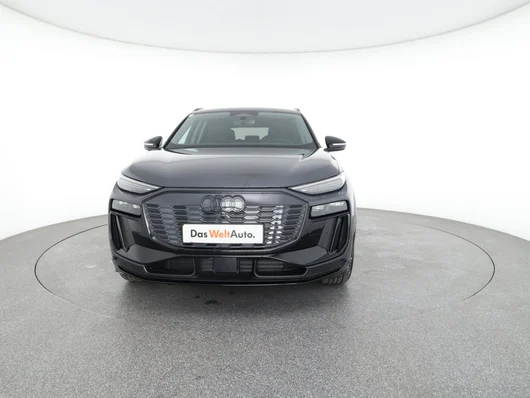 Bild eines Audi Q6 e-tron performance