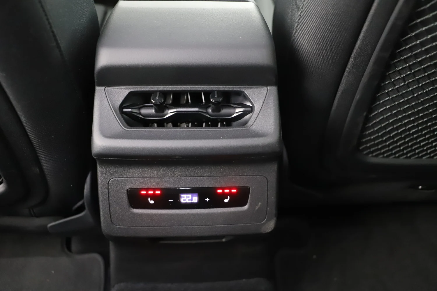 Bild eines Audi Q6 e-tron performance