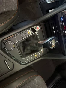 SEAT Tarraco FR eHYBRID 245 DSG in Oryx-Weiß Metallic
