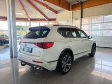 SEAT Tarraco FR eHYBRID 245 DSG in Oryx-Weiß Metallic