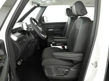 VW ID Buzz ID. Buzz Pro LR 4MOTION 250 kW in Candy Weiß