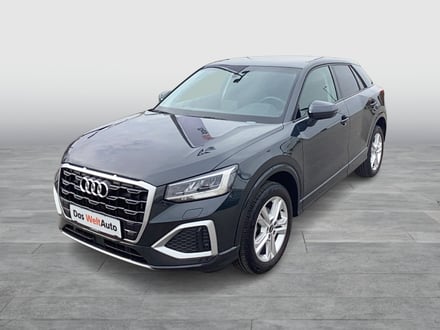 Audi Q2 35 TFSI admired
