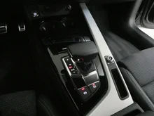 Audi A4 Avant 40 TDI S line in 6Y Daytonagrau Perleffekt