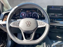 VW Golf Variant Business TSI in Grenadillschwarz Metallic