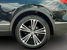 SEAT Tarraco Xcellence 2.0 TSI DSG 4Drive in Edel-Schwarz Metallic