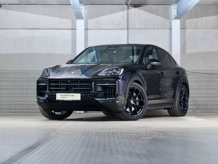 Porsche Cayenne E-Hybrid Coupé Black Edition