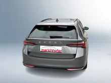 Škoda Octavia Combi Selection TSI mHEV DSG in Graphit-Grau Metallic