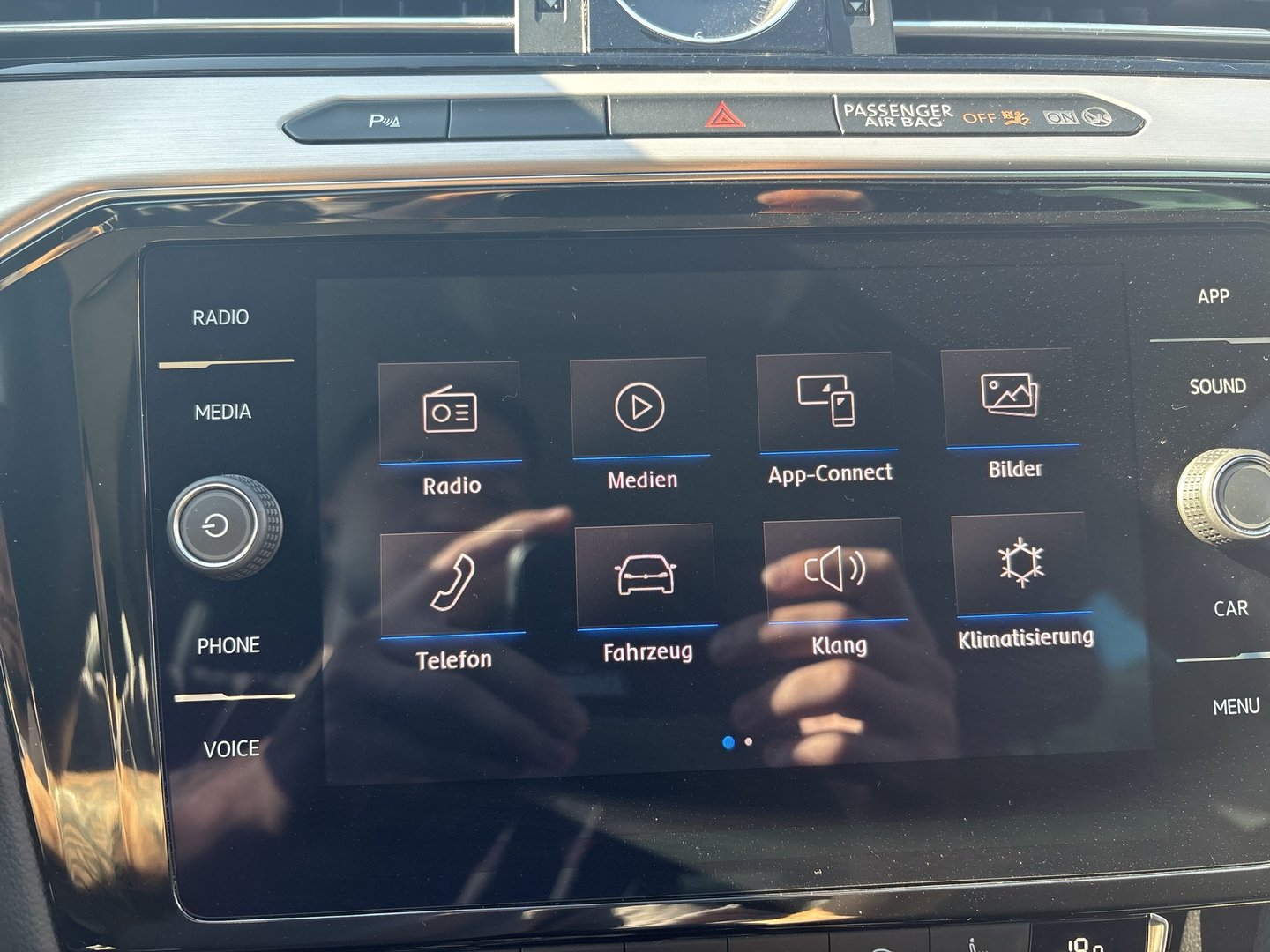 VW Passat Variant Highline TDI SCR | Bild 18 von 27