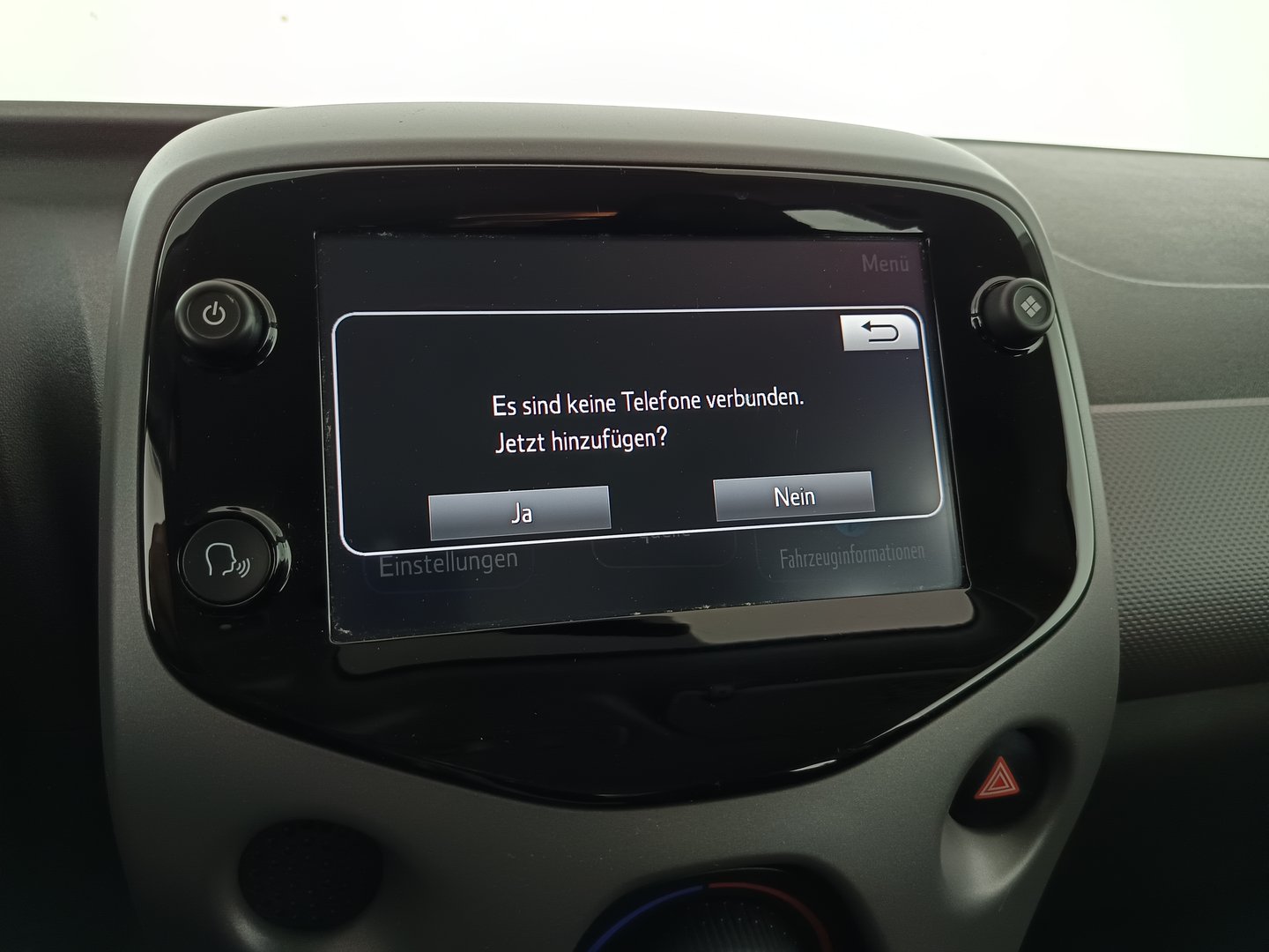 Peugeot 108 1,0 VTi 68 Active | Bild 20 von 27