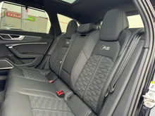 Audi RS6 Avant RS 6 Avant performance in Sebringschwarz Kristalleffekt