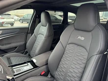 Audi RS6 Avant RS 6 Avant performance in Sebringschwarz Kristalleffekt