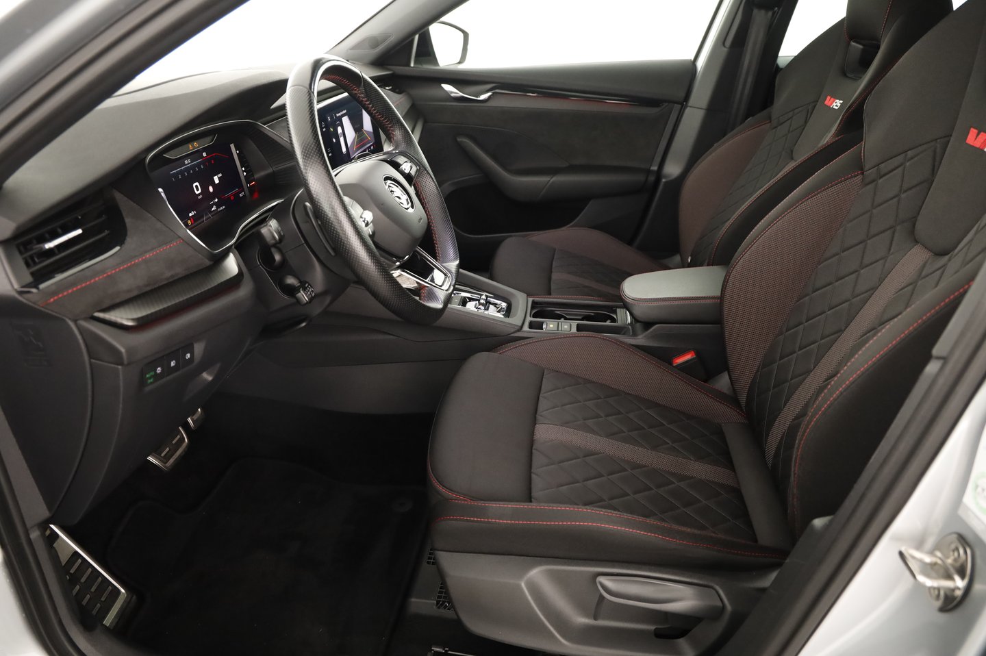 Škoda OCTAVIA Combi RS iV 245 DSG | Bild 13 von 28