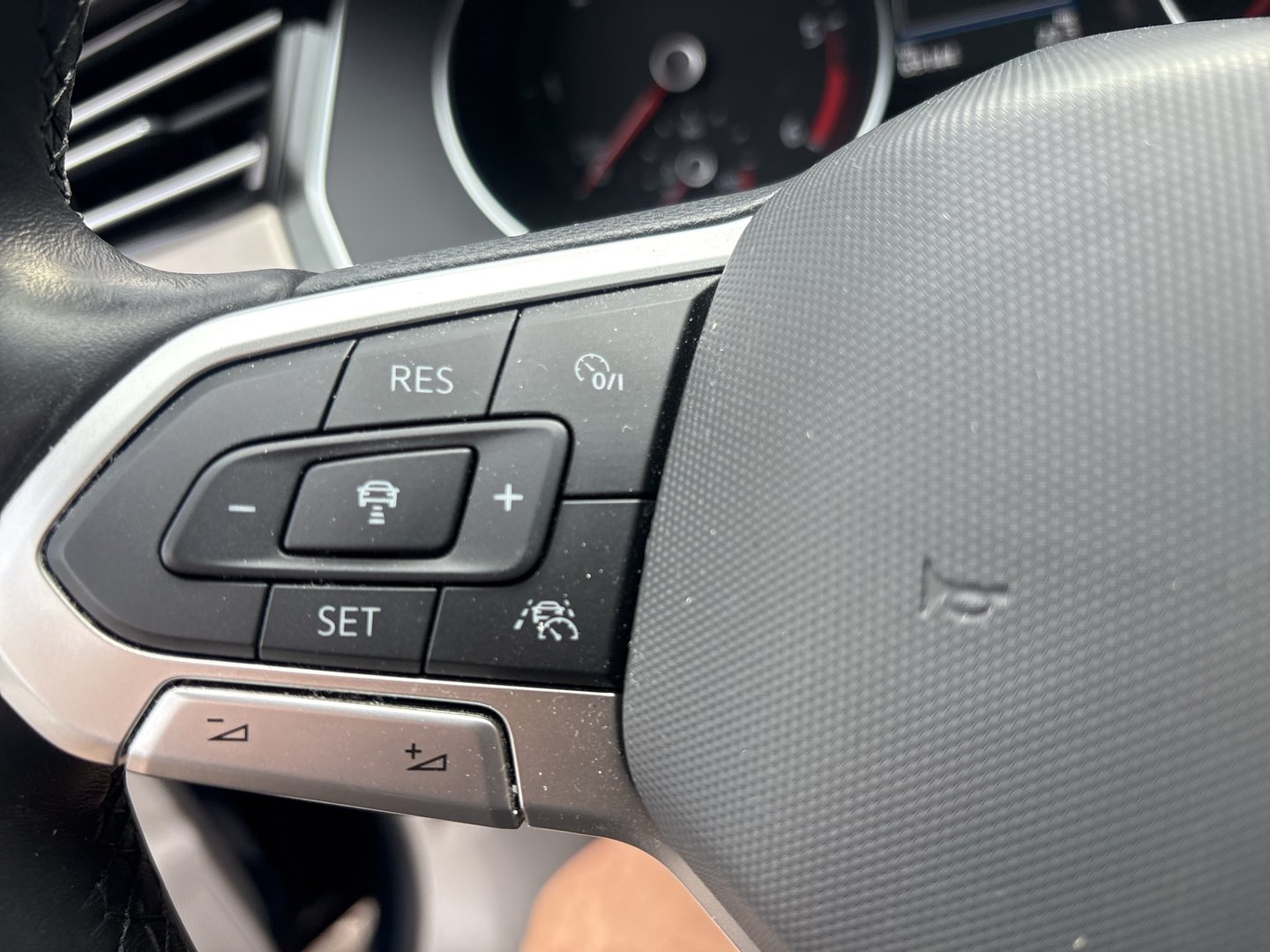 VW Passat Variant Elegance TDI | Bild 15 von 21