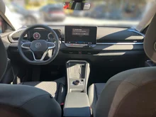 VW T-Roc Life eTSI DSG in Grenadillschwarz Metallic