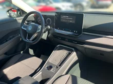 VW T-Roc Life eTSI DSG in Grenadillschwarz Metallic