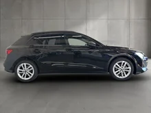 Audi A3 Sportback 30 TDI in MYTHOSSCHWARZ METALLIC