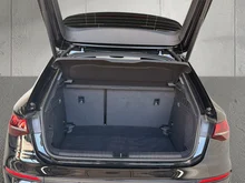 Audi A3 Sportback 30 TDI in MYTHOSSCHWARZ METALLIC