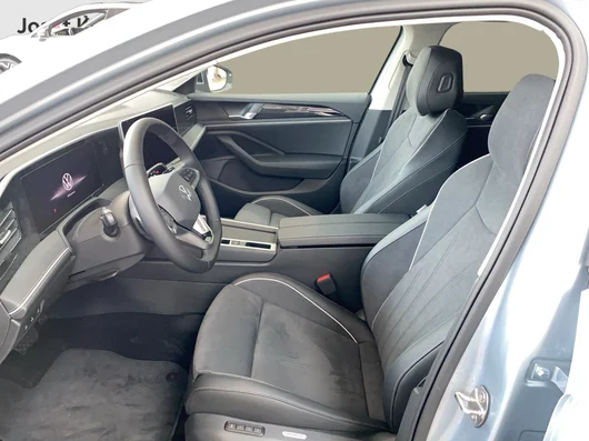 Bild eines Passat Variant Business eHybrid 150kW