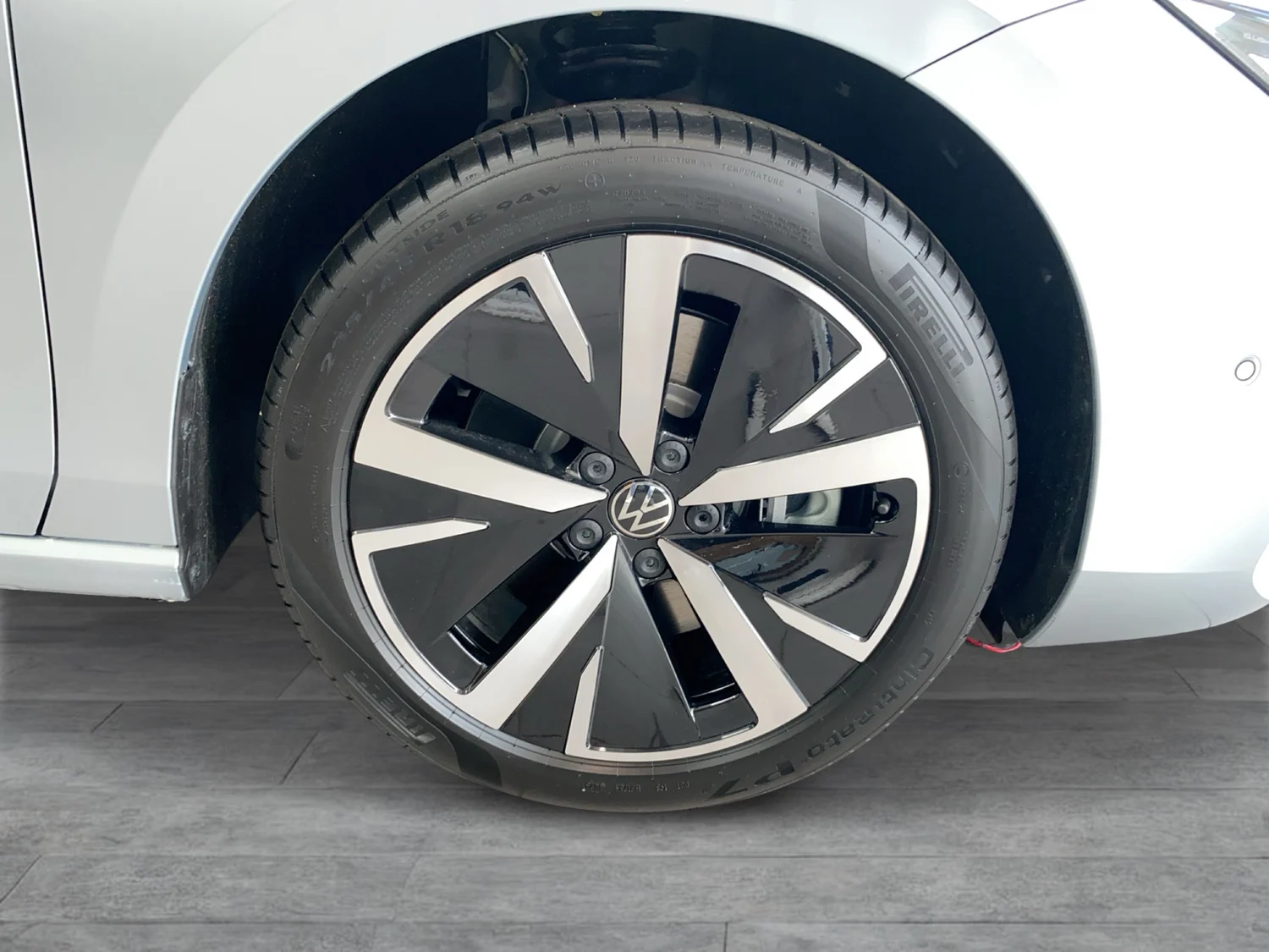 Bild eines Passat Variant Business eHybrid 150kW