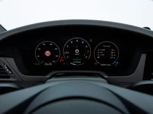 Porsche 911 Carrera 4 GTS Cabriolet in schwarz