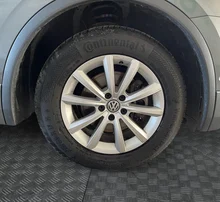 VW Tiguan Allspace Alls. HL TDI 4MOTION DSG 5-Sitzer in Platinumgrey Metallic