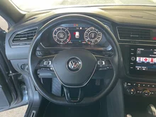 VW Tiguan Allspace Alls. HL TDI 4MOTION DSG 5-Sitzer in Platinumgrey Metallic