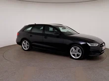 Audi A4 Avant 40 TDI advanced quattro in MYTHOSSCHWARZ METALLIC