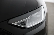 Audi A4 Avant 40 TDI advanced quattro in MYTHOSSCHWARZ METALLIC