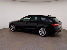 Audi A4 Avant 40 TDI advanced quattro in MYTHOSSCHWARZ METALLIC