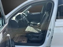 VW Tiguan Sky TDI SCR DSG in Pure White