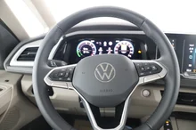 VW Multivan eHybrid 180 kW 4MOTION in Puregrey