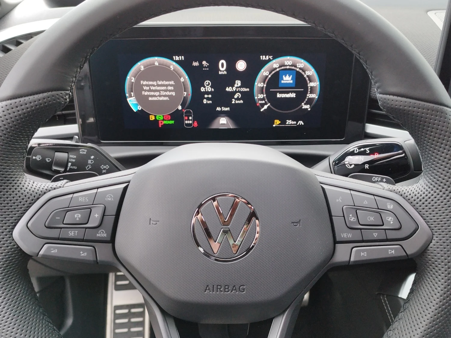 Bild eines VW T-Roc R-Line eTSI DSG