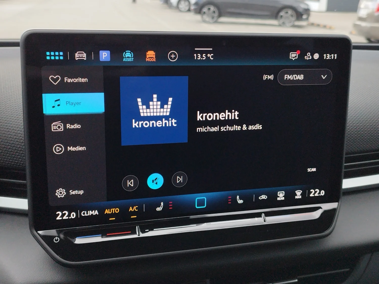 Bild eines VW T-Roc R-Line eTSI DSG