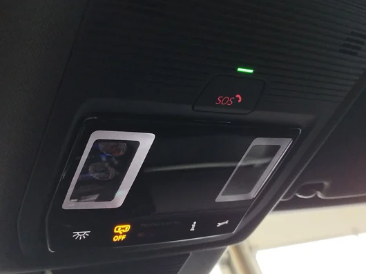 Bild eines VW T-Roc R-Line eTSI DSG