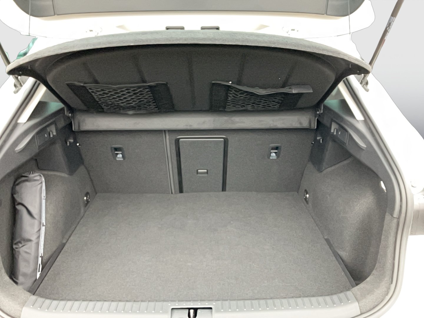 CUPRA Formentor 1,4 e-Hybrid 204 Cupra DSG | Bild 26 von 27