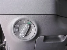 Škoda Karoq 4x4 Selection TDI DSG in Smokey Diamond-Silber Metallic