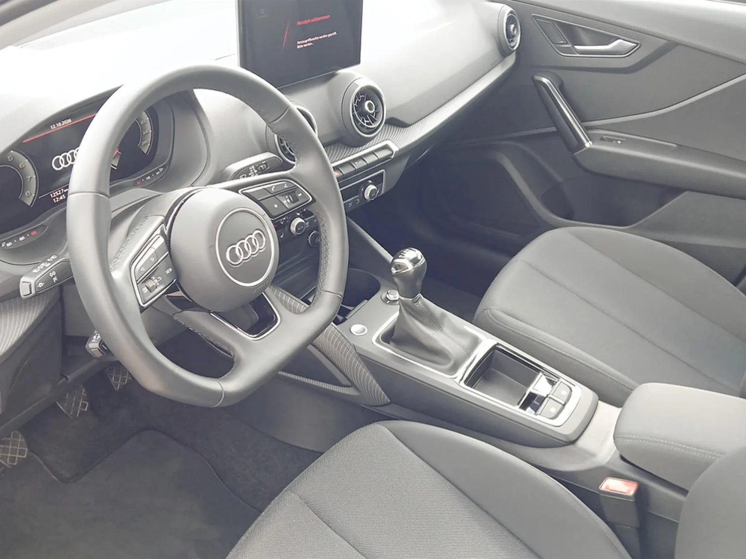Bild eines Audi Q2 30 TFSI admired