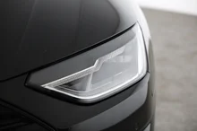 Audi A4 Avant 40 TDI advanced quattro in MYTHOSSCHWARZ METALLIC