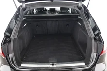 Audi A4 Avant 40 TDI advanced quattro in MYTHOSSCHWARZ METALLIC