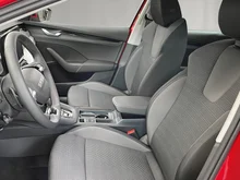 Škoda Octavia Combi Selection TSI mHEV DSG in Velvet-Rot Metallic