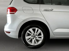 VW Touran TDI in Reflexsilber Metallic
