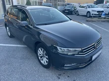 VW Passat Variant Business TDI DSG in Uranograu