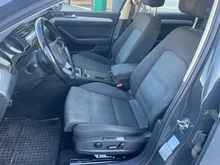 VW Passat Variant Business TDI DSG in Uranograu