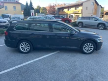 VW Passat Variant Business TDI DSG in Uranograu